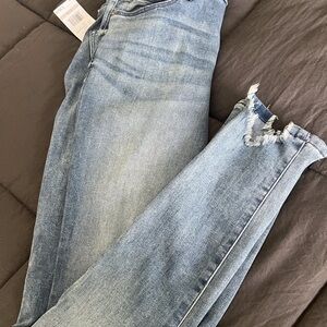 Skinnygirl Light Blue Cropped Distressed Hem Ankle Jeans